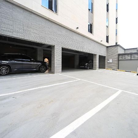 Hotel Lazy Heaven Changwon Exterior foto