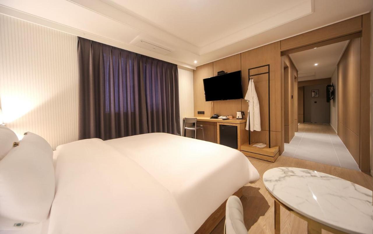 Hotel Lazy Heaven Changwon Exterior foto